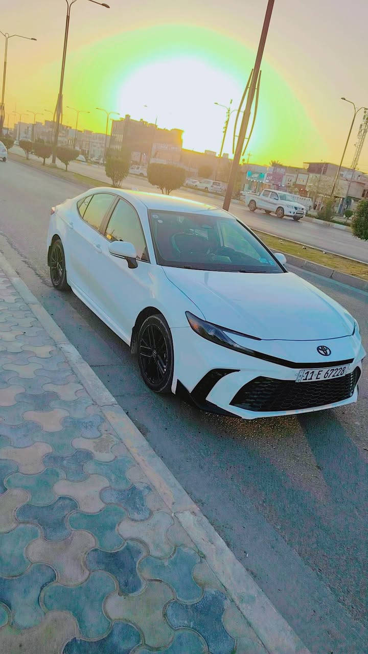 كامري SE موديل 2025

🚨رقم بغداد

هايبرد ابيض

•   🛣️  المسافة المقطوعة    -    23الف كيلو متر  
------------------------------------------------------------ 

اللون :  ابيض

✅ المواصفات :
✔️ موديل: 2025
✔️ الفئة: SE  
✔️ ويل  قياس 19 إنچ (سبورت)
⚙️ المحرك:
✔️ 4 سلندر هايبرد
✔️ سعة 2.5 لتر
✔️ هايبرد (Hybrid)
✔️ شاشة وسطية كبيرة (Touch)
✔️ شاشة عدادات ديجيتال
✔️ Apple CarPlay + Android Auto
✔️ بصمة تشغيل + دخول بدون مفتاح
✔️ مقاعد جلد رياضية
✔️ تحكم كهربائي بالمقاعد
✔️ تدفئة  مقاعد
✔️ شحن لاسلكي
✔️ منافذ USB متعددة
✔️ مكيف ثنائي المناطق
✔️ كاميرات 360 درجة
✔️ حساسات أمامية وخلفية
✔️ مثبت سرعة ذكي
✔️ نظام المحافظة على المسار
✔️ تحذير النقطة العمياء
📌 الحالة:

🚨ضرر  (موضح بالسونار)

الرقم ***********

السعر220$
