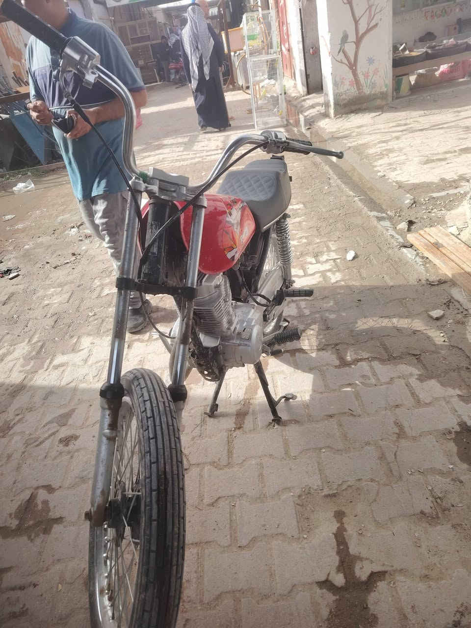 السلام عليكم دراجه 4كير اوصولي تعمير 25شاصي16السعر 550وبيه مجال قليل المكان خان اانص ***********
