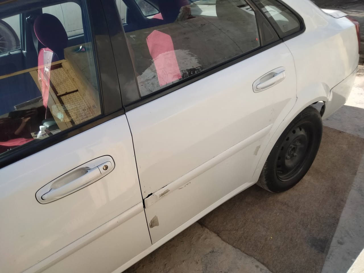 سلام عليكم شباب عدنه سيارة اوبترا لبيع دوشمه جديده تخم تاريات جديد كامره و شاشه سياره بيه جملغ خلفي و امامي محرك كير مكفولاات سعر سيارة 69 بيه مجال شراي رقم ابو سياره ،***********،، تصل عل رقم
