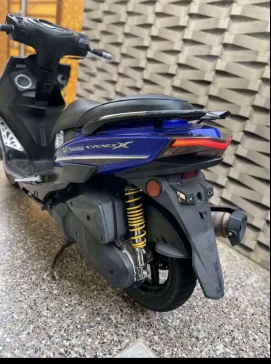 سلام عليكم سكنس شمعه 4x كفاله عامه مكفوله من كلشي شلعه ومعدل مابيهه اي نقص دراجه صارله شهر من نازله .الاستفسار خاص او تصال عل رقم.***********بغداد شعله
