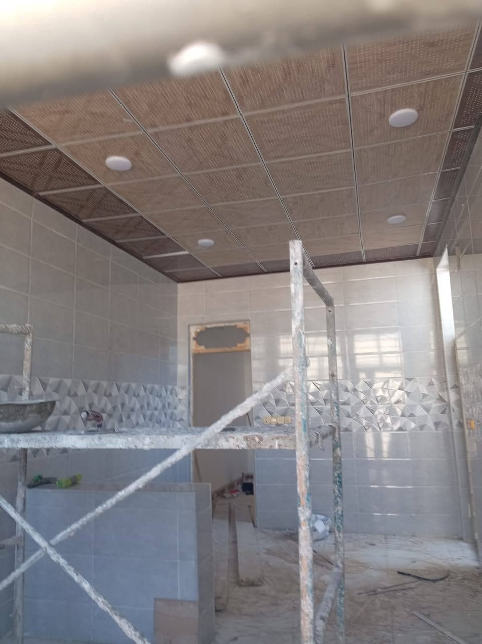 🫲🏻السلام عليكم 

🏠بيت للبيع في النجف لاشرف حي النداء شارع 15 قريب شارع المكاتب 

📐المساحه 50 متر وجه 5 نزال 10📐

🏠البيت جديد غير مسكون شغل جناي درجه اولى 

البناء اساس صب سكف صب بناء🧱 طابوق نهروان 🧱

يحتوي ع مطبخ صاله 🛏غرفه نوم🛏 توليت حمام مكشوفه صطح المطبخ والصاله كله سرميك ارضيه بورسلين 

سعره مناسب جداً 
لاستفسار اتصل او مرسله خاص
0️⃣7️⃣8️⃣5️⃣6️⃣3️⃣4️⃣0️⃣4️⃣3️⃣6️⃣ اتصال + وتساب 

0️⃣7️⃣7️⃣4️⃣2️⃣3️⃣4️⃣1️⃣4️⃣2️⃣2️⃣ اتصال +وتساب


**إذا كنت صاحب هذا الإعلان وتريد حذفه لأي سبب، رجاءا أرسل رسالة إلى الدعم الفني**