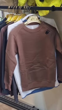 تيشيرت بهاري • كمية قليلة • ديالى بلدروز