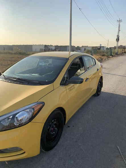 سلام عليكم سياره فورتي 2014 وارد امريكي حادث جاملغ وبنيد واصل شوي لغد سياره بيه معجون بيه سونار كير ومكينه خير من الله مكينه 2000 جيدي اي سعر 95 قفلل مكان بغداد البياع ***********
