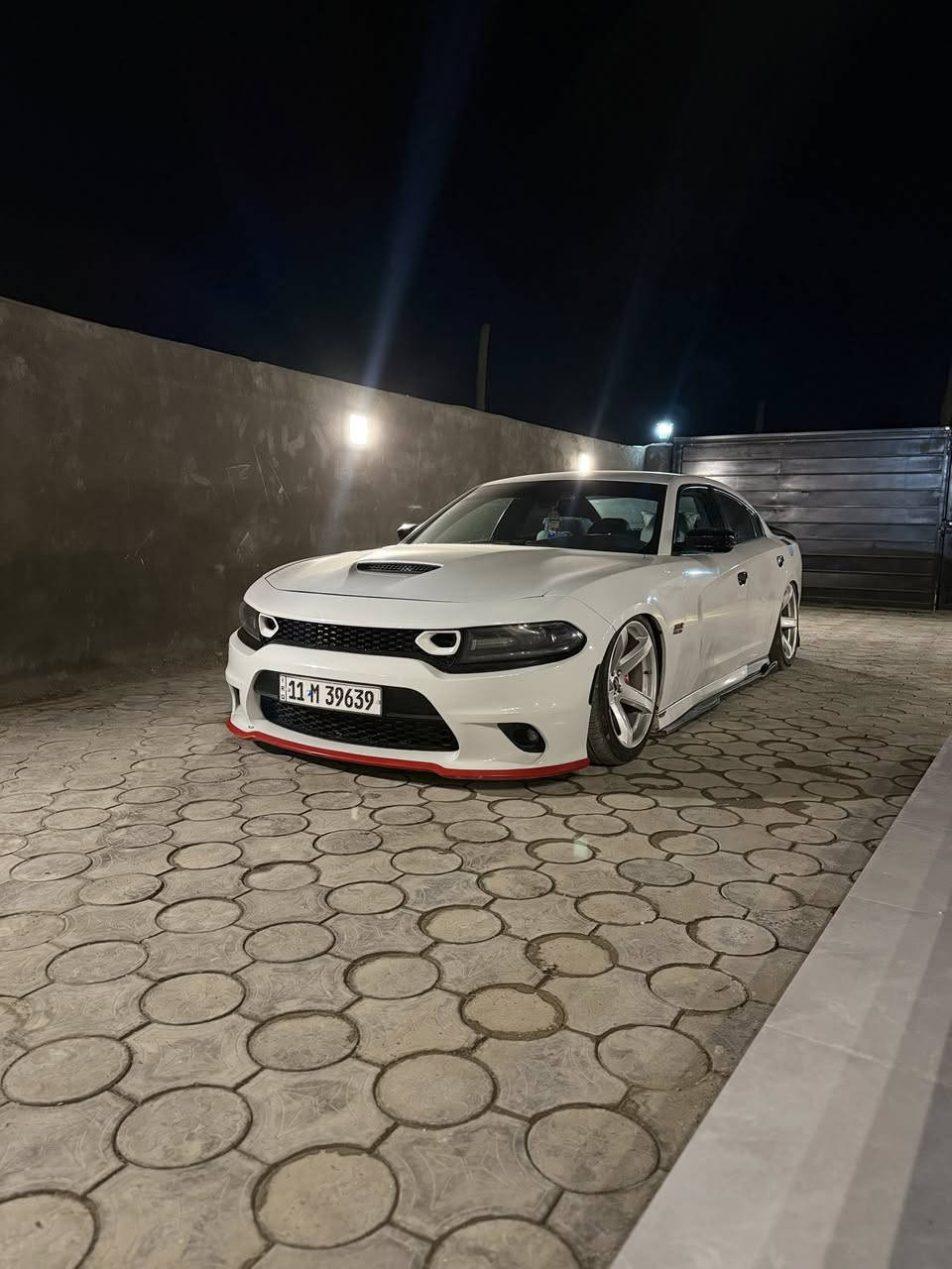 السلام علكم
بيع فقط 🌹🌹

دوج جارجر 

رقم بغداد

مودل 2016

مكينه 5700

عليهة ولف حماوه ريسنك

بلكات ريسنك

فيت بم موبر 

السياره كلش نظيفه ومتعوب عليهة

مواصفات الجارجر معروفه 

عليهة اضافات خير من الله 

عليهة جكات s2

دواخل كاربون 

عليهة دركه كاربون فايبر فورجد

عليهة جهاز لهيب

كفرات مكينه كامله 

عليهة برمجه كلش قويه

كشنات كنتاره 

دبات سود صوت طرب 

ويل نجمه تو سايز 

وبعد بيهة هواي اضافات 

السياره حادثهة 

بارد ب الجاملغ الامامي جهة الصدر + البنيد تحديث 

السعر 210$

مكان السياره السماوه مركز المدينه

واني خادم للطيبين 

واتساب ***********

التوفيق للجميع
