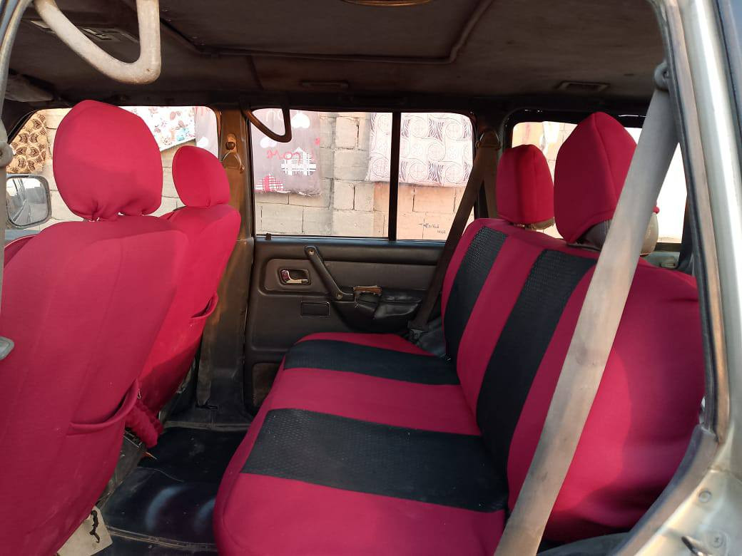 سياره باجير موديل 1991
موصفات مكينه وكير وصبغ بلاد نضيف
حداديه والتيارت استعمال نضيف 
سنويه تنتهي 2026
شرط مداور 
 سعر40 ورقه وبيها مجال بسيط 

 المكان السماوه قضاء الخضر الصوب الكبير 
رقم التواصل ***********
