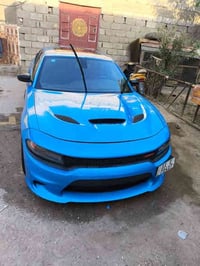 جارجر لبيع مديل 18هيمي 5700  RT  سعر 170 بيه مجال الطيبين لون بحري ضرب...