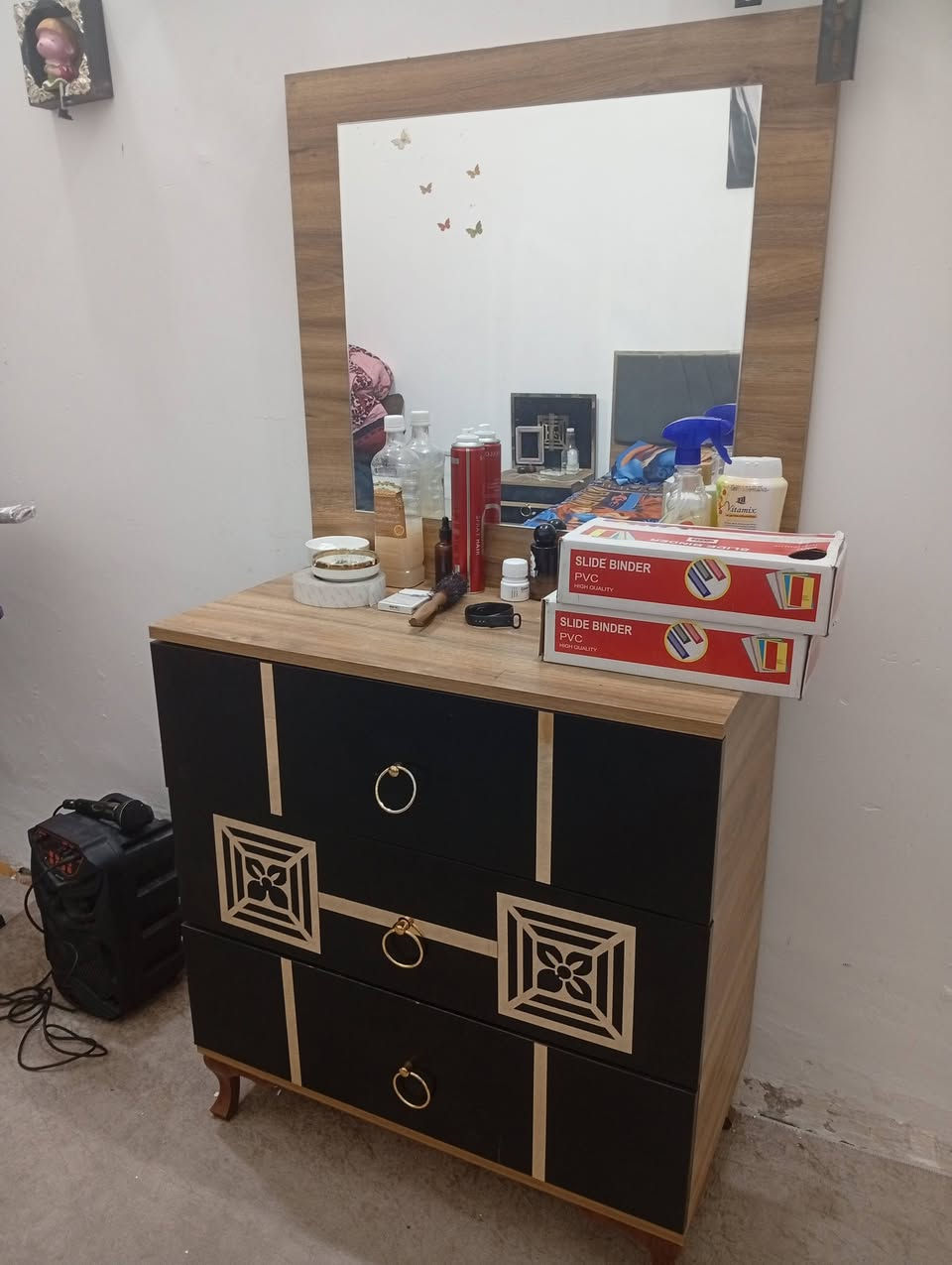 سلام عليكم غرفه نوم ستخدام قليل وشرط زلغ ما بيها ومندر سبرنك هم واريد ابيع ومستعجل عل بيعه وشكد سعر 600وبيها مجال عنوان بصرة كازينو البنان تصال واساب شريحه ***********

