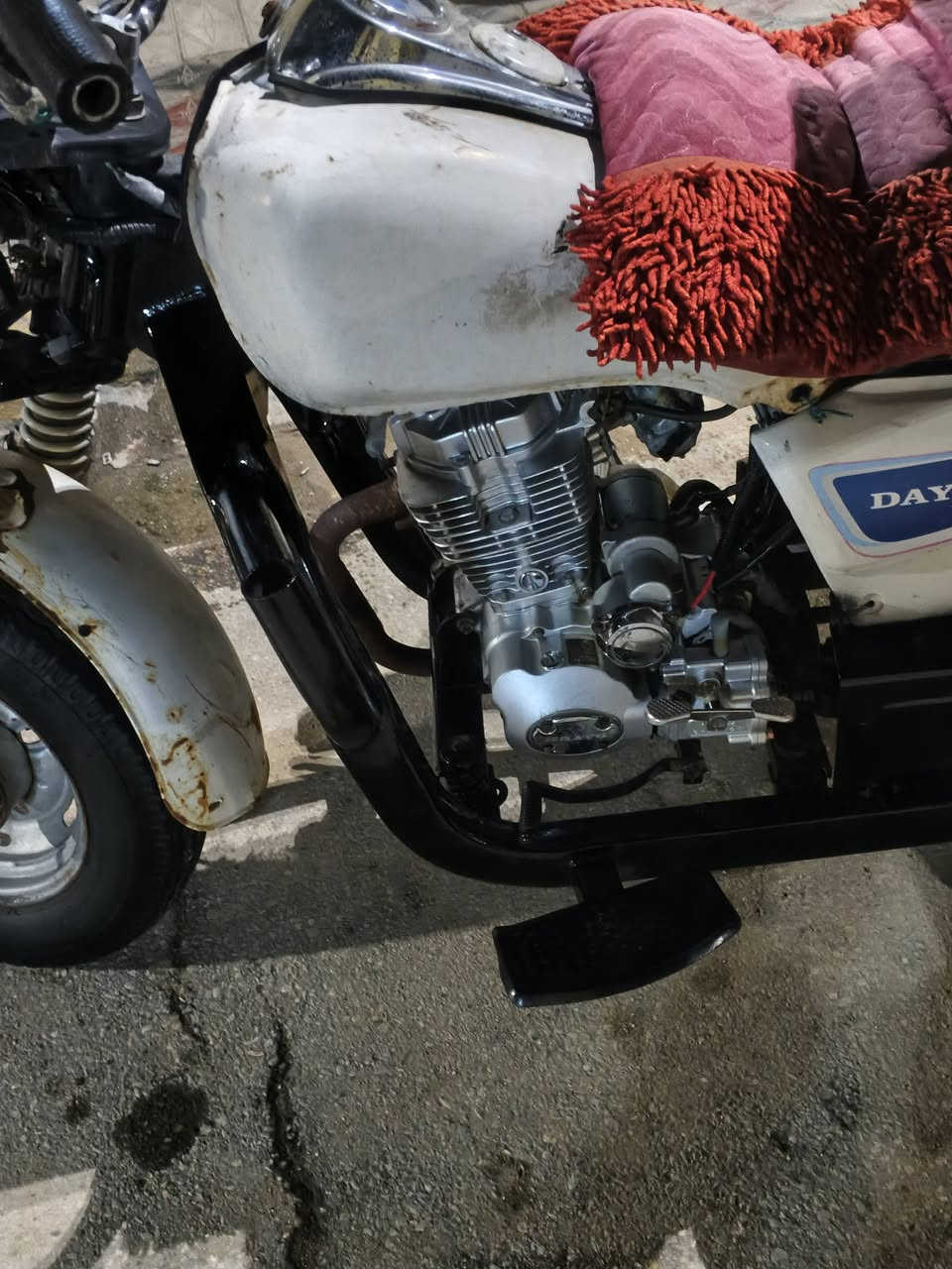 السلام عليكم ستوته كلك مريض ما بيع  مكينه ما مفتوح برغي بيه  نضيفه كلشش توير 3 جدد بدي نضيف  سلف هندر كهربايات كله شغاله ناصريه مركز  ***********
