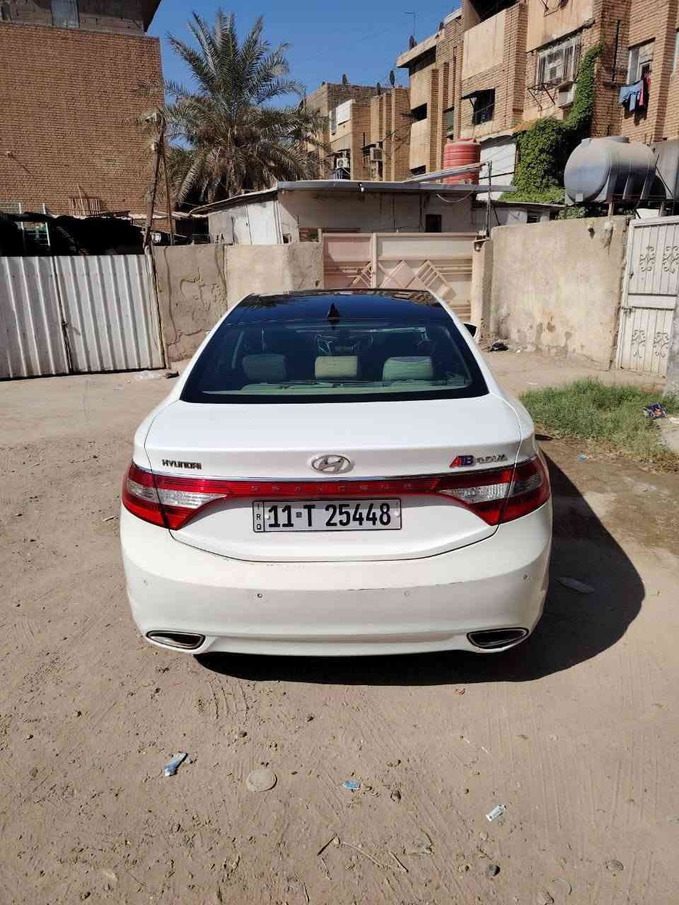 السلام عليكم ازيرا 2012 خليجي فول مواصفات بيها قطعتين صبغ وبنيد مبدل بدون ايرباك بدون شاصي ولغد رقم بغداد بسمي هزه وسنويه جديده السعر المطلوب ٩٥ قفل
رقم الهاتف ***********
عنواني بغداد بلديات
