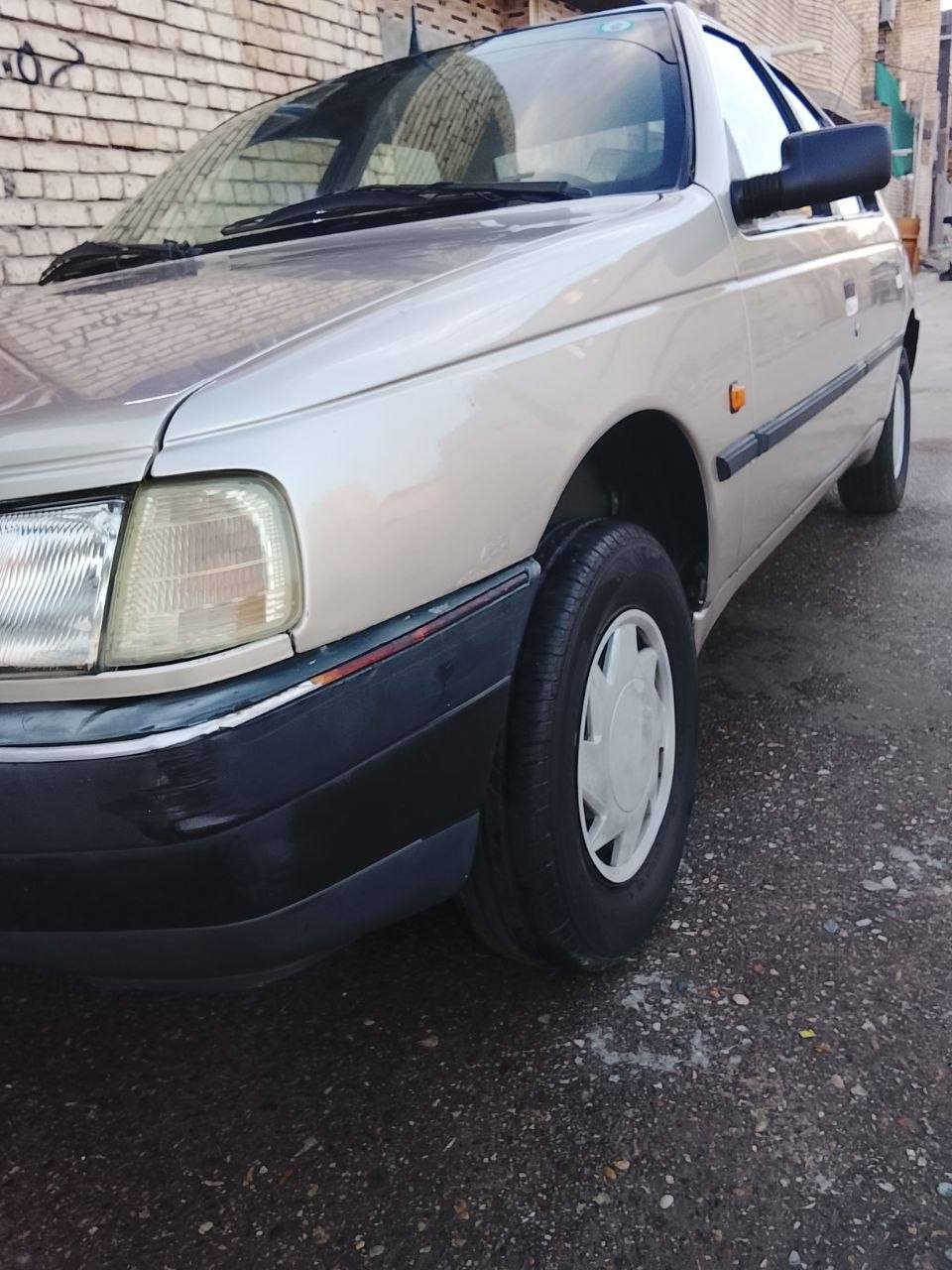 السلام عليكم بيجو روا موديل ٢٠٠٩ سيارة جديدة وظع شركة ماشية ٨٨ حققي تبريد ثلج رقم انكليزي بسمنة تحويل ثاني يوم بيع او مروس بسيارة اوتماتيك مكان بغداد حيئور ***********
