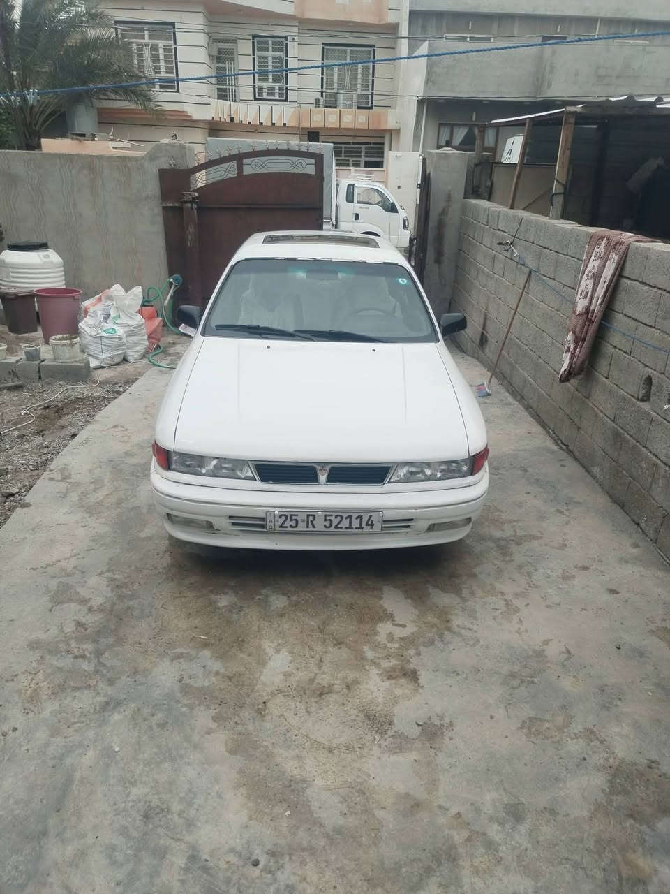 كلن مستبوشي ٨٩ جاهزه تبريد ويه سويج كهربايات كله شغل كيجات شغل صدر جديد تايرات امامي قبل شهر شادهن سنويه وهزه جديده  شرط تحويل مكان جلولاء سعر ٤٢ بي مجال قليل  ***********
