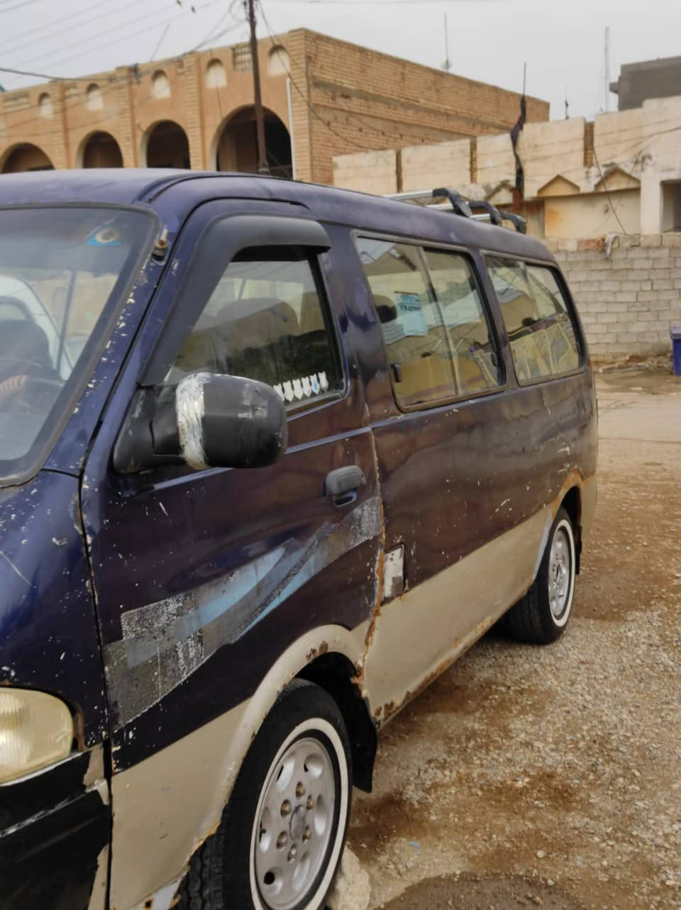 السلام عليكم سياره بريجو مكينه كير اكسن كفاله شواصي خير من الله قرفتها حلوه كشرها شوف العين رقمها بغداد نكليزي مكانها ديالى خان بني سعد رقم الهاتف *********** مكلف بالنشر السياره بسم صاحبها اني مكلف بالشر سعرها 47وبيها مجال
