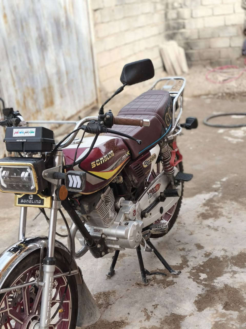 السلام عليكم
دراجه سيڤان موديل 2025
محرك 200cc
 مكفوله كفاله عامه 
الرقم / ***********
 السعر / خاص
