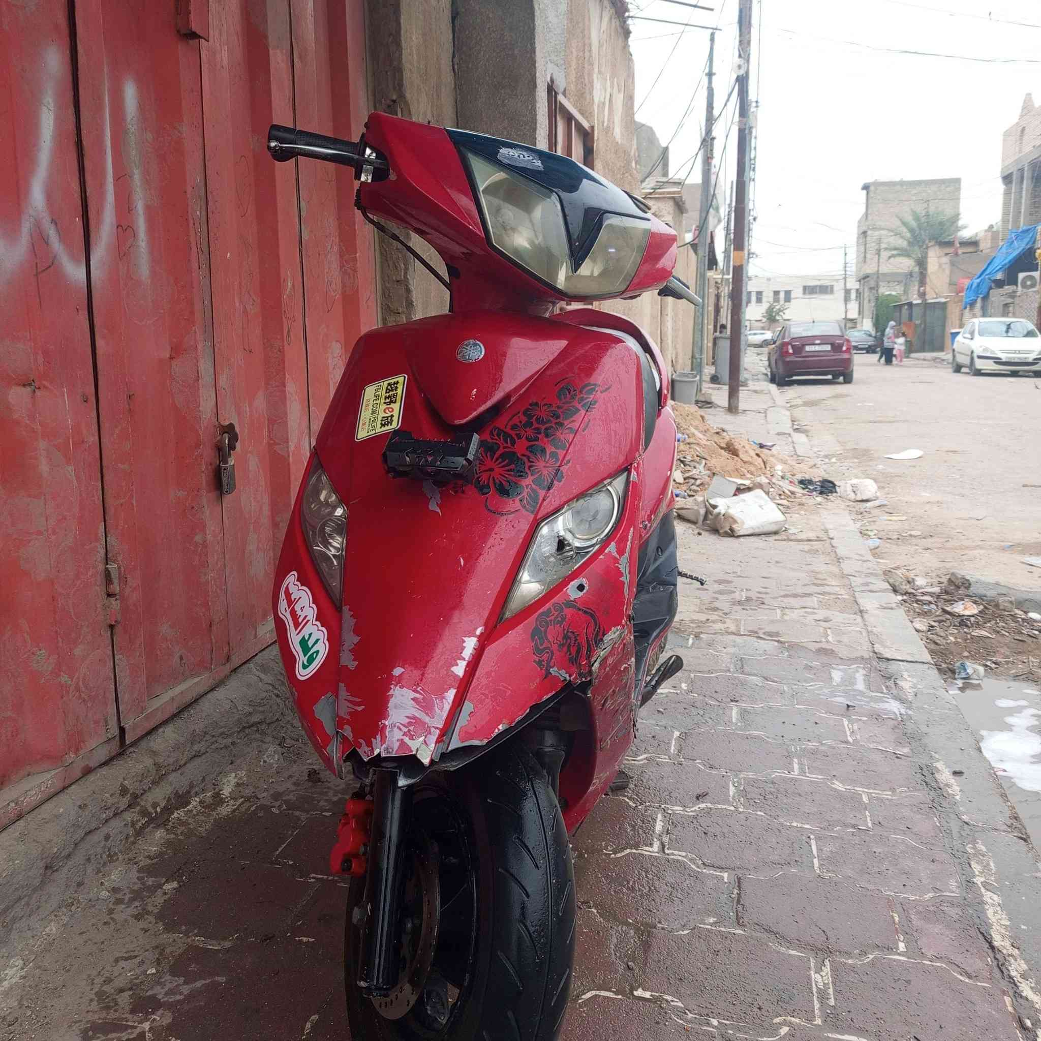 سلام عليكم ورحمه الله وبركاته ♥️
دراجه للبيع النوع : GTR 2008 
الكفرات بحاله جيده ع وكاله بس بيها هذا الحادث الموضح بل صوره كسر بل كفر الامامي 
مجفته مره وحده وهسه بيها ضعف بل ولفات 
شغاله سلف وهندر لاكن الباتري جاي يخلص عمره ضعف 
للبيع او المراوس  السعر 350 وبيها مجال 

: مكاني بغداد العبيدي :


**إذا كنت صاحب هذا الإعلان وتريد حذفه لأي سبب، رجاءا أرسل رسالة إلى الدعم الفني**