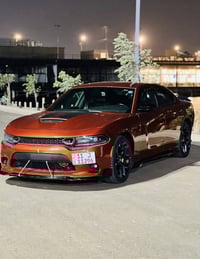 دوج جارجر 2021 ❤️‍🔥 لون المميز مشمشي❤️‍🔥  مواصفات sxt  شاشه كبيره رادا...