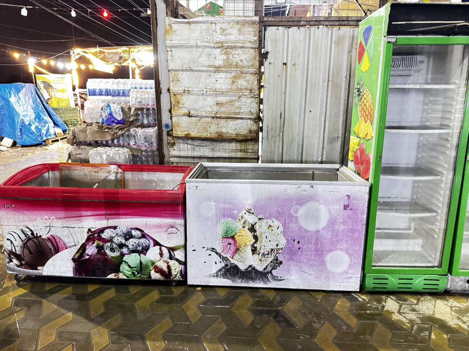 السلام عليكم                                  عارضات عاموديه 6 شغلات فقط وحده عاطله وعارضات بطحيه 2 شغالات بس عوزهن جام بيع شلع الموقع بغداد المدائن مجمع الحسن ع  ***********

‭ ‭
