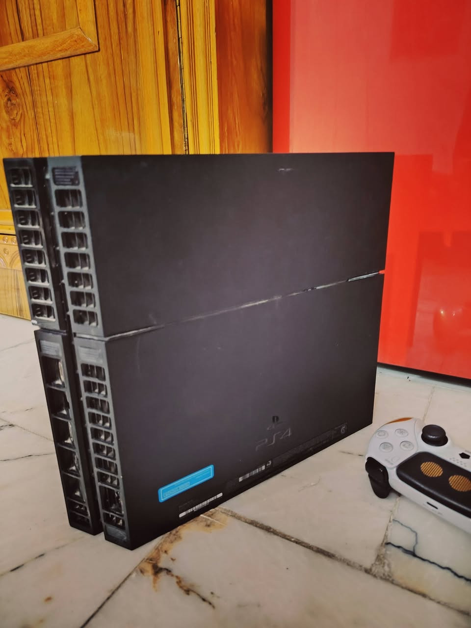 سلام عليكم بلي 4 فات
ذاكره  1️⃣ تيرا مهكر بي هواي العاب 
ما مستعمل هواي
االسعر 275
اتصال
***********
