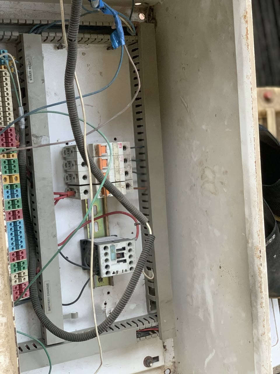 بورد تشغيل كامل شغال بي جميع الكيجات مثل مموضح بلصور
العنوان: بغداد شهداء السيدية
للاتصال: *********** 
السعر : 200 الف
