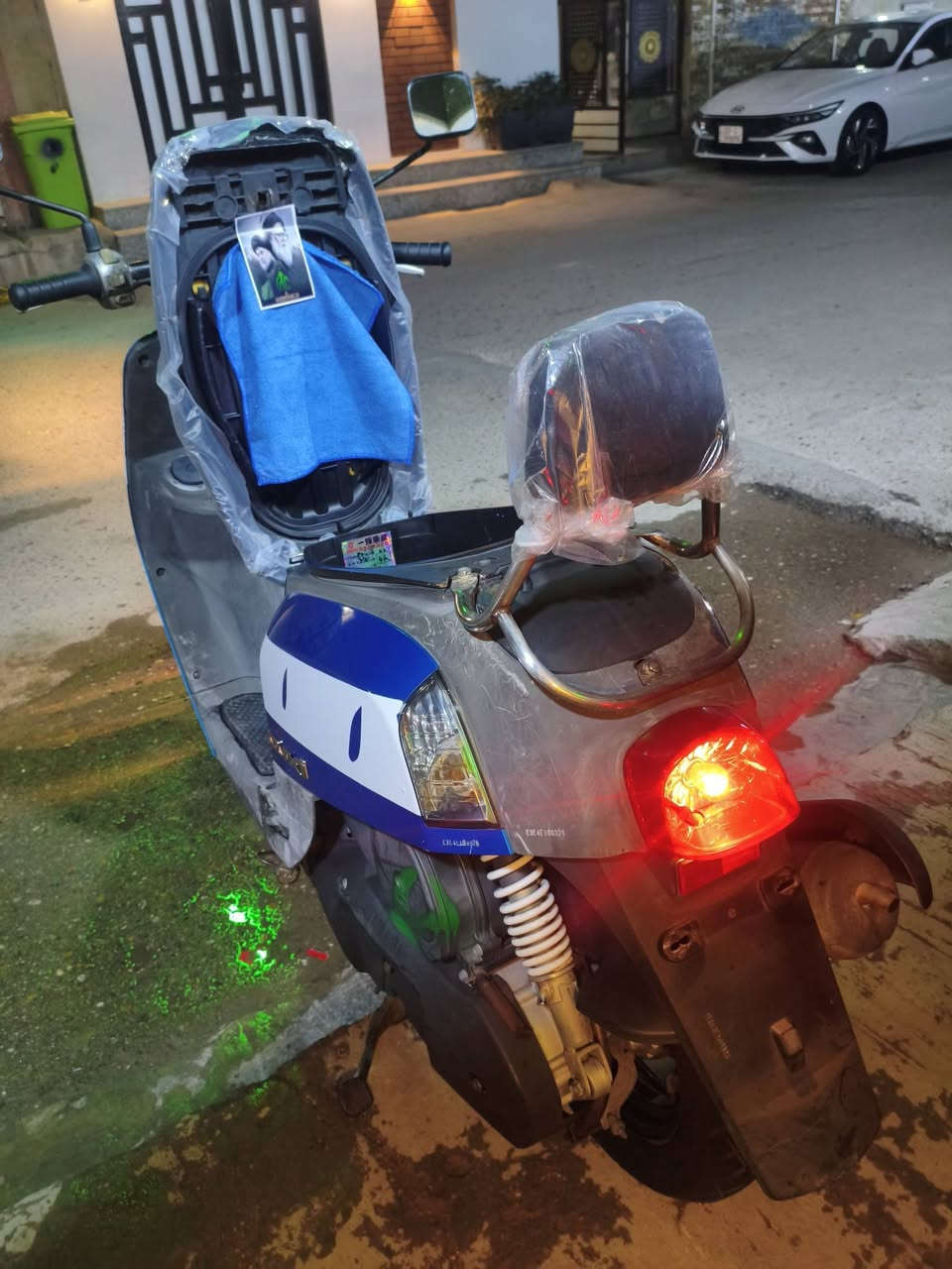 سلام عليكم ماكس بوليس نوزل دراجه صارلهه سبوع نازله من رمبه ختم واحد مطابق سعر (بواحد و٥٠)***********
