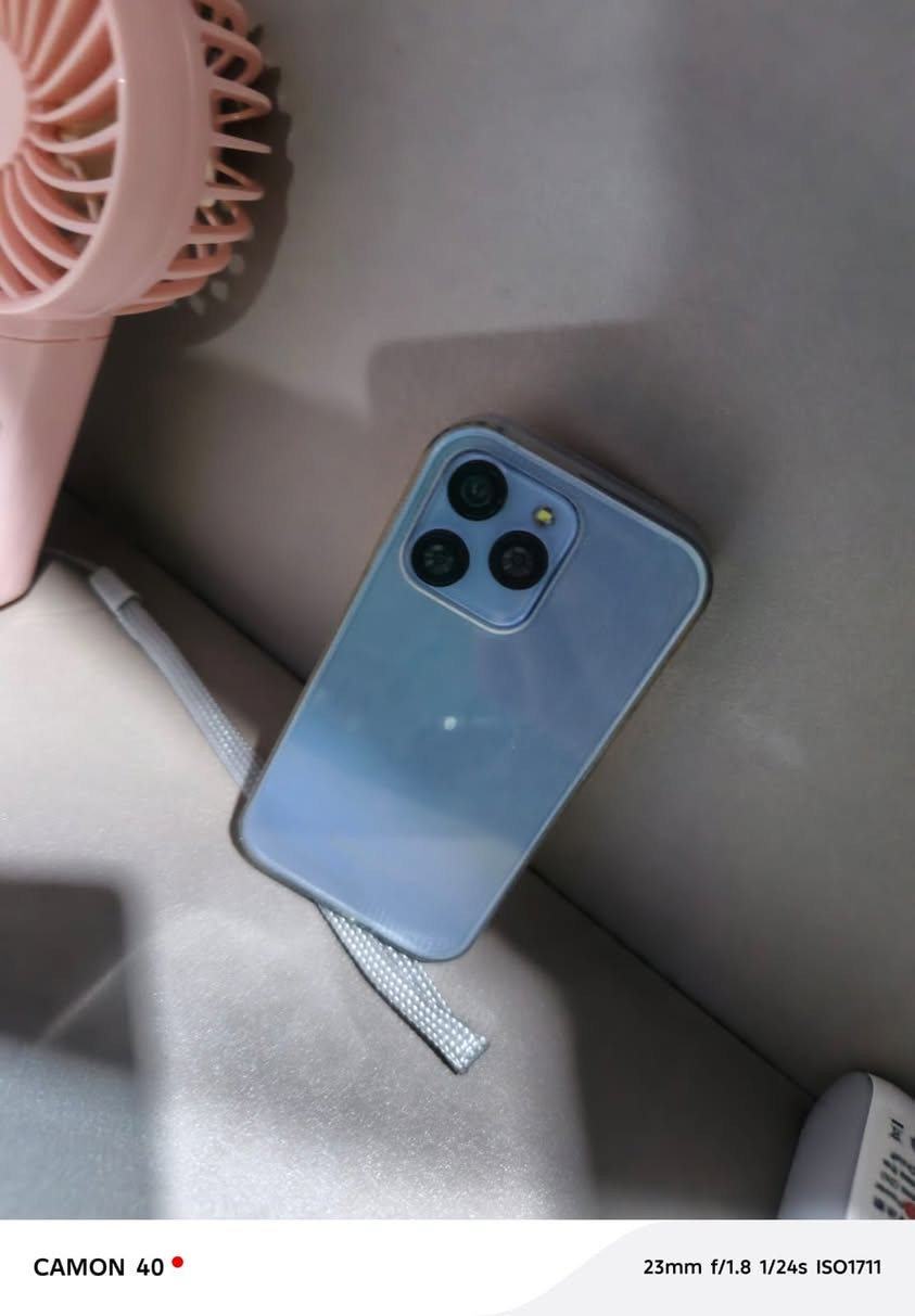 جهاز جديد شغال من كلشي مال امزون سعر 40 مكان رميثه مال فيكه ايفون 15 صغير


**إذا كنت صاحب هذا الإعلان وتريد حذفه لأي سبب، رجاءا أرسل رسالة إلى الدعم الفني**