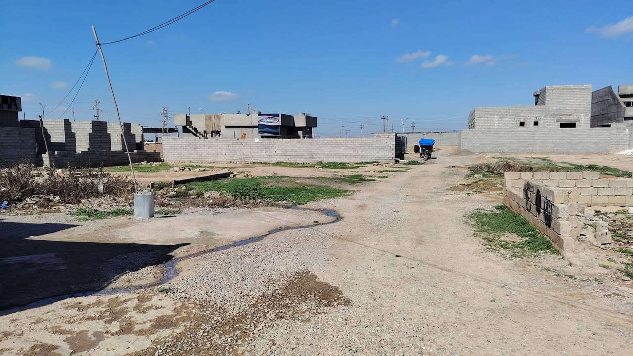 بيت البيع قرب سيطره السايلو مساحه 250 قريب عل شارع العام
السعر 50
الرقم ***********
