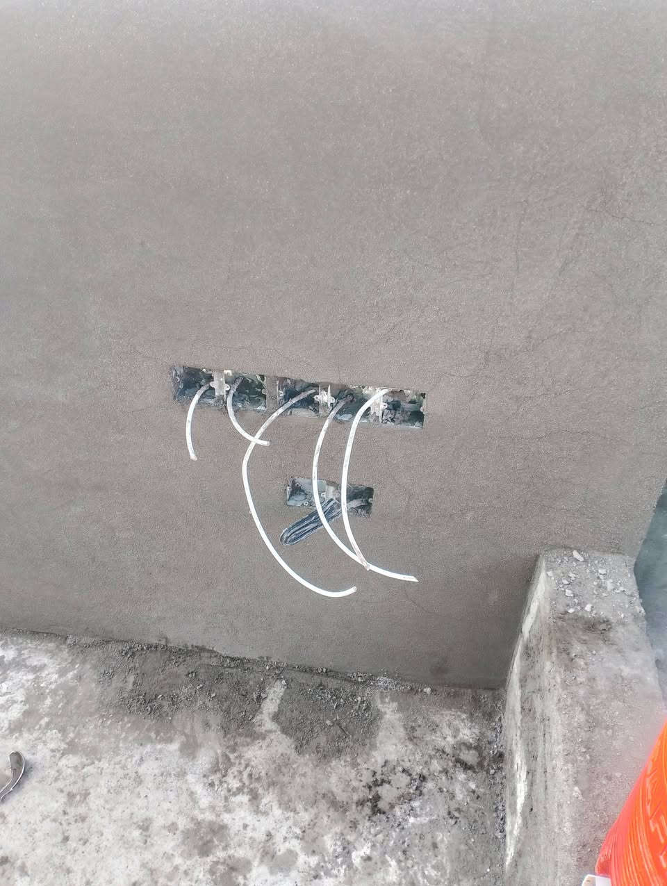 اسطة للتاسيسات الصحية مجاري بواري كهرباء اتصل وتبشر مع ضمان العمل ان شاء الله ***********
