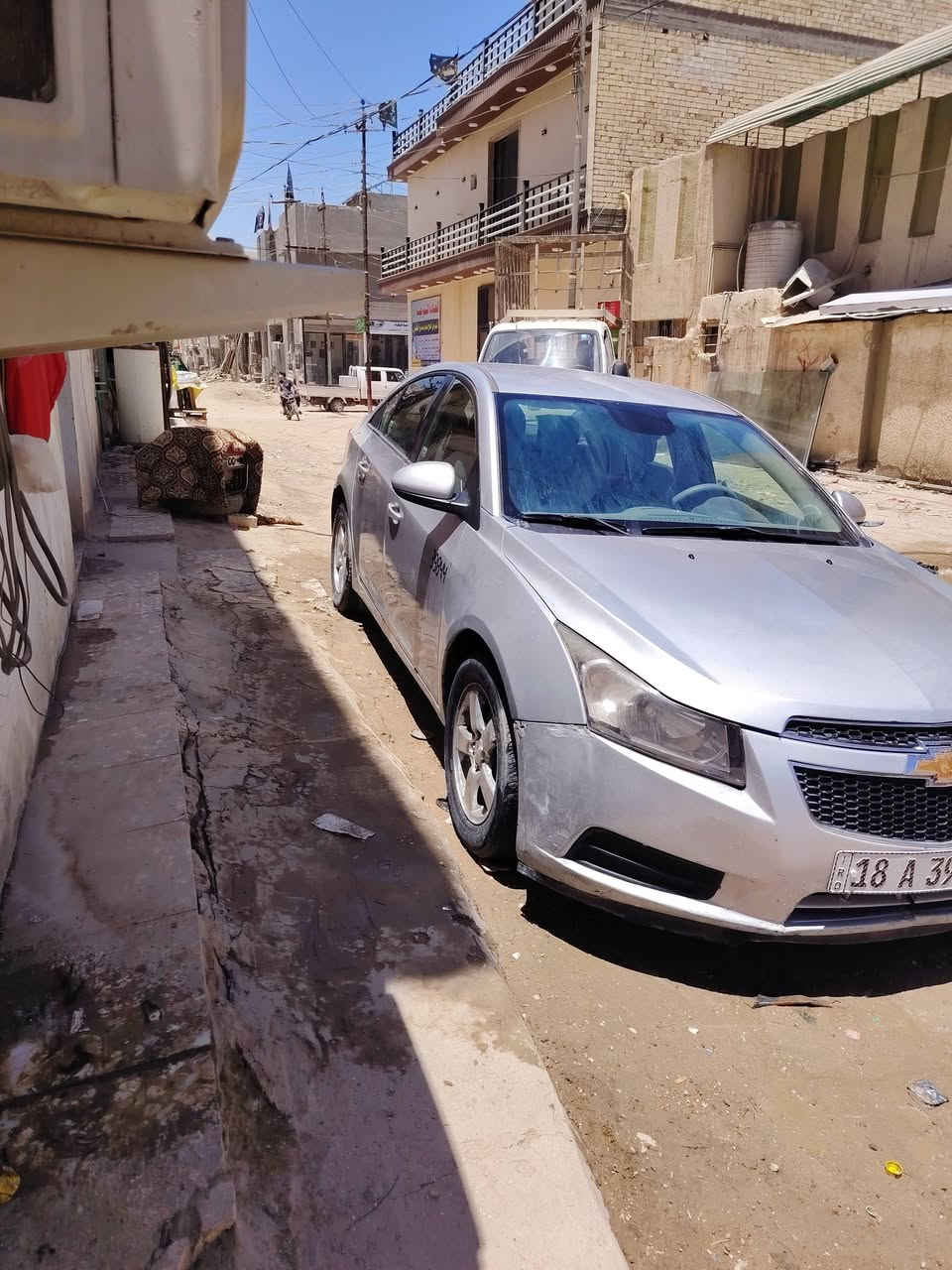 سياره للبيع اسمه شوفريليه  ***********كروز بابل سعره62بيه مجال رقم نكليزي موديل 12وباسمي
