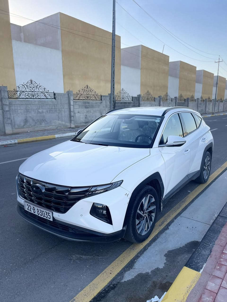 سلام عليكم
توكسان 2023 خليجي وكالة 
مكفولة كفالة عامة بدون قطرة صبغ بدون بارد 
السعر217 وبيها مجال 
المواصفات 
بصمة ابواب 
تشغيل عن بعد 
ترحيب مري واضوية 
مري شفط اشاير بل مري 
كرسي ثنين كهرباء 
بردات خلفية 
شحن لاسلكي 
حساسات اماميه خلفيه
هندبريك بصمة واتو هولد 
نظام منحدرات 
فول تحكم ستيرن كروس سرعة 
انظمة قيادة 
محرك 2000 دوش 
تبريد محرك كير كفالة 
سبيرشركه منازل
داخل ابيض 
ماشية36 كيلو  
رقم اربيل دولي باسم شركه تريد تحويل تريد وكاله 
موقع السياره كربلاء سيف سعد
للاتصال 
***********
***********
