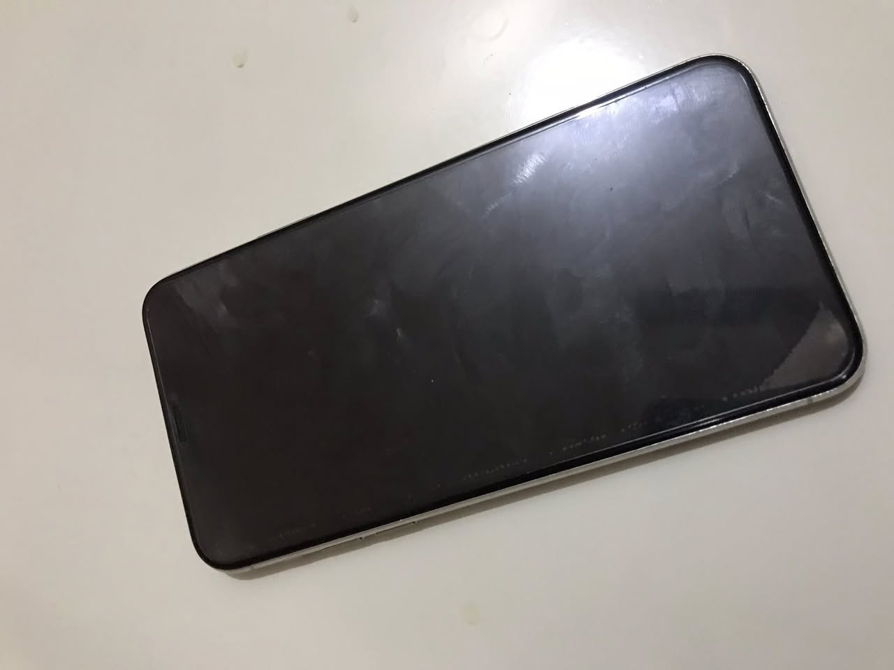 ايفون 11 برو ماكس 

جهاز الظهر والشاصي مالته نضافه 99% 
بطاريه بلاد كلشي بي على البلاد مامغير بي قطعه وحده 

البورد مالته صار بي خلل وصلحته ورجع  

والشاشه بيها خط ابيض

الفيس ايدي شغال كامراته البلاد شغللات مابيهم شي فقط البورد واكف والشاشه بيها خط

ابيعه على وضعه ويا حتى الكارتونه مالته 

اكتب السعر الي يفيدك واني ادخلك خاص


**إذا كنت صاحب هذا الإعلان وتريد حذفه لأي سبب، رجاءا أرسل رسالة إلى الدعم الفني**