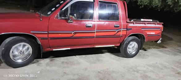 بيكم تيوته 90مكفوله من الكلبه وظربه رقم بغداد نكليزي بسمي بس تستلم لوحات وتشدهن
كهربائيات كله شغاله حته جرس مال جوزه شغال  4تايرات بجيس حداديه كله جديده
مكينه وكير ثريواي بجيس دواخل جديده دشبول عسلي 

سياره ترايك وين مايعجبك سعره 52وبيه مجال لشراي 

مكانه ناصريه رفاعي.  ***********
***********
