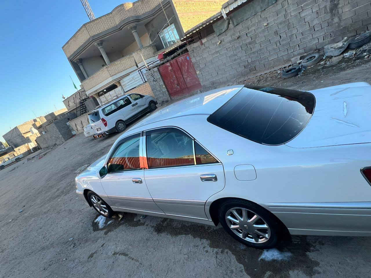 سلام عليكم ملكه لبيع وينه اليدور جديد فقط كصه قماره
فول واحد على واحد عده الفتحا
رقم بصره تحويل ثاني يوم قرار48
سياره 4دكم دبل شاشه برده كهربائي
ثلاجه كشنات كهربائي
ستيرن كهربائي كروز
تبريد خلفي وامامي ثلج
ويل نجمه نفطي اصلي 
تخم تاير جديد حداده خير من الله
سياره كلش جديده مامتعوبه 
مال جناي ماتصرف عليها ربع
عنون بصره السعر 130بيها مجال رقمي ***********
