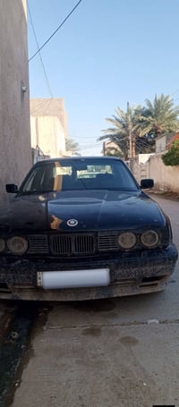 بي ام دبليو 535 لون اسود نضيفة عضمايتها حلوه موديل 1992 شغل حاوية ، رق...