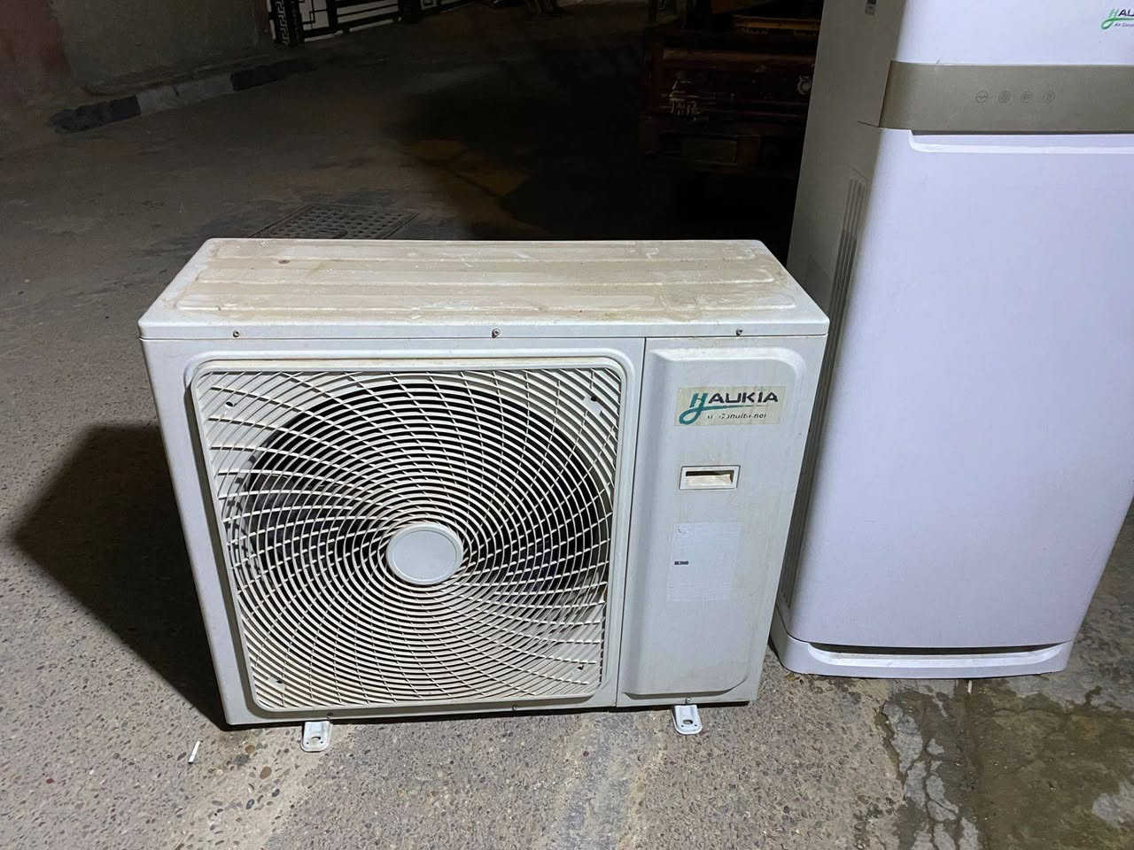 جهاز3 طن نوع اوكيا البيع 850الف قفل   شرط الفحص ضمان 10 ايام ما يفيدك الجهاز ترجعه أو تاخذ فلوسك بغداد الزعفرانيه ***********
