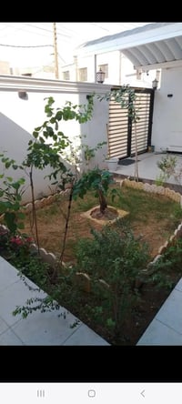 حي الاندلس • ٢٠٥م • حديقة وكراج