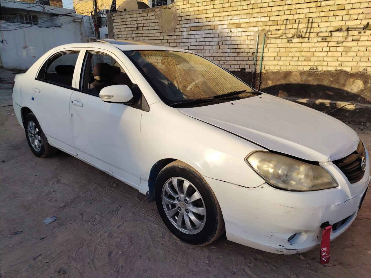 السلام عليكم ورحمة الله وبركاته سياره بي واي دي مابيها صبغ فقط ضربه في الجاملخ الخلفي والباب الخلفي وبعض الطخات البسيطه السعر ٤٥ وبيها مجال للشراي
مكلف بالنشر ***********
***********
