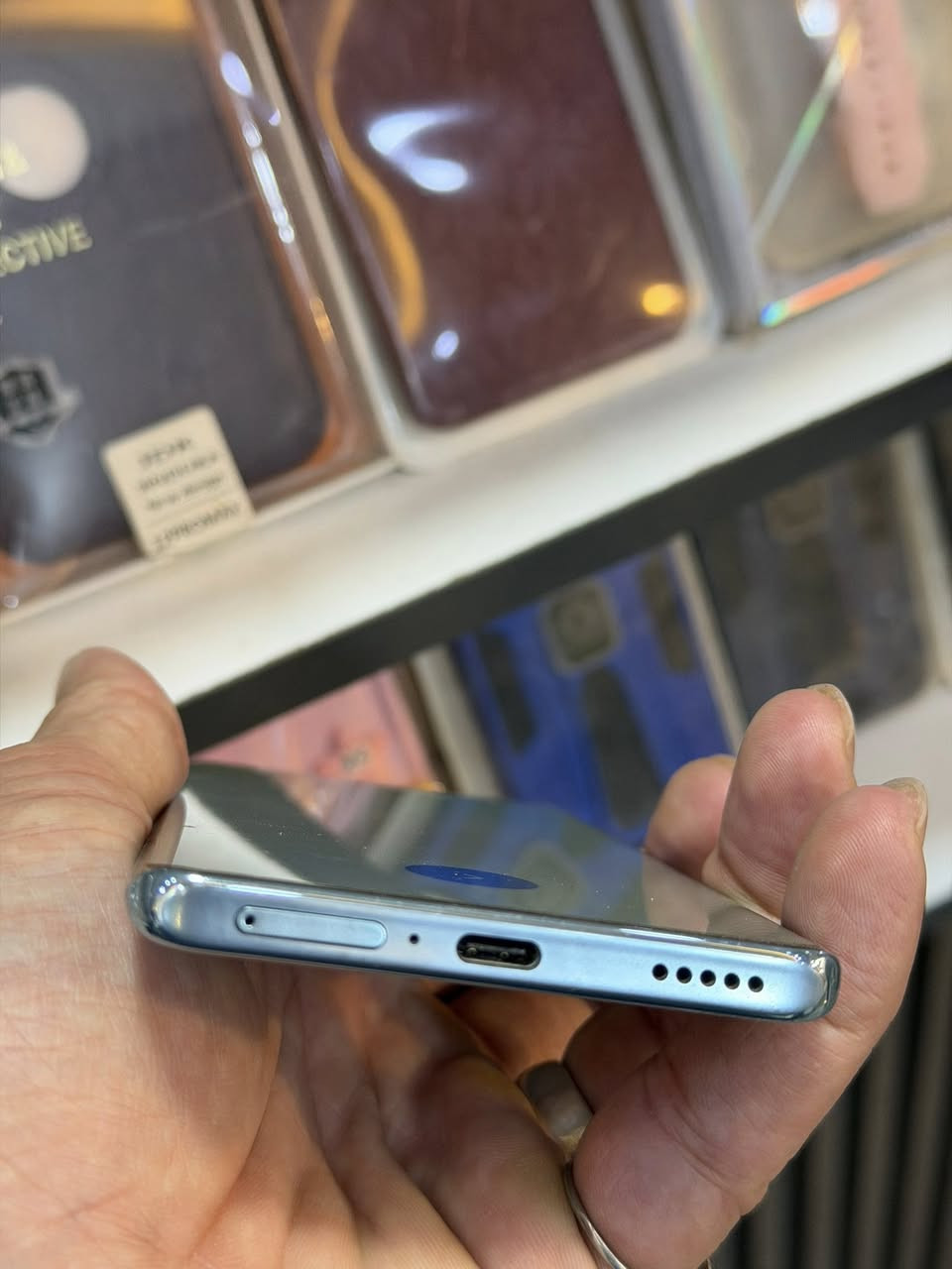 السلام عليكم
جهاز هونر x9c اخو الجديد ملحقات كاملة
عشوائية ال١٢ مو ال٨ 
ذاكرة ٢٥٦
جهاز غني عن التعريف 
جهاز تاخذة من المحل وبي ضمان
سعر الجديد صار ٤٠٠ الف
سعر الجهاز ٣٠٠ الف
مكاني حي الجهاد للتواصل *********** متوفر واتساب فقط
