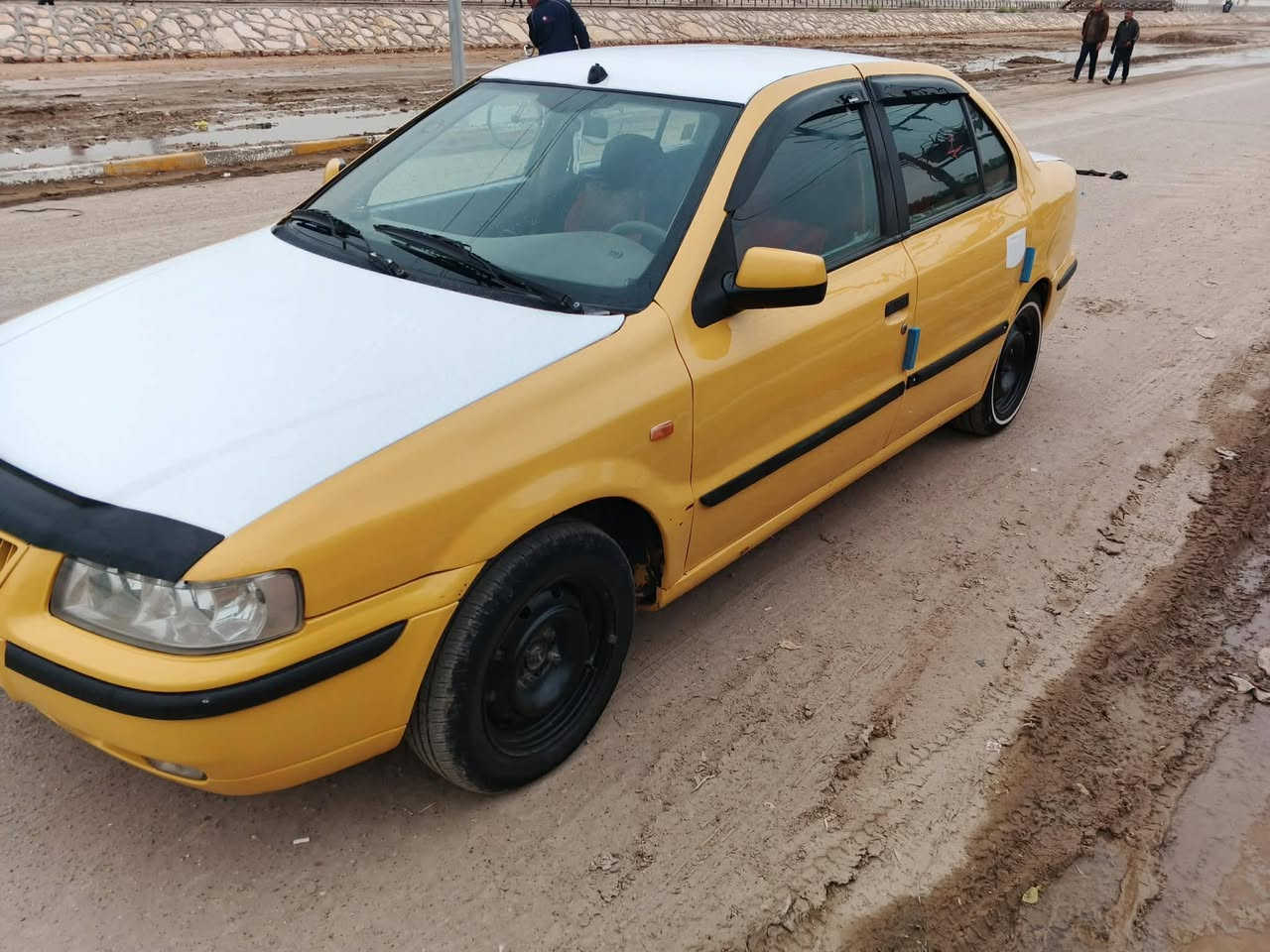 سلام عليكم سمند موديل  11 رقم بابل مصفره  كير مكينه مكفولات تبريد ثلج❄️❄️ حداديه جديده مكفوله من ضربه تخم تاير جديد سعر 29 عنوان بابل الحصوه حي زهراء رقم ***********
