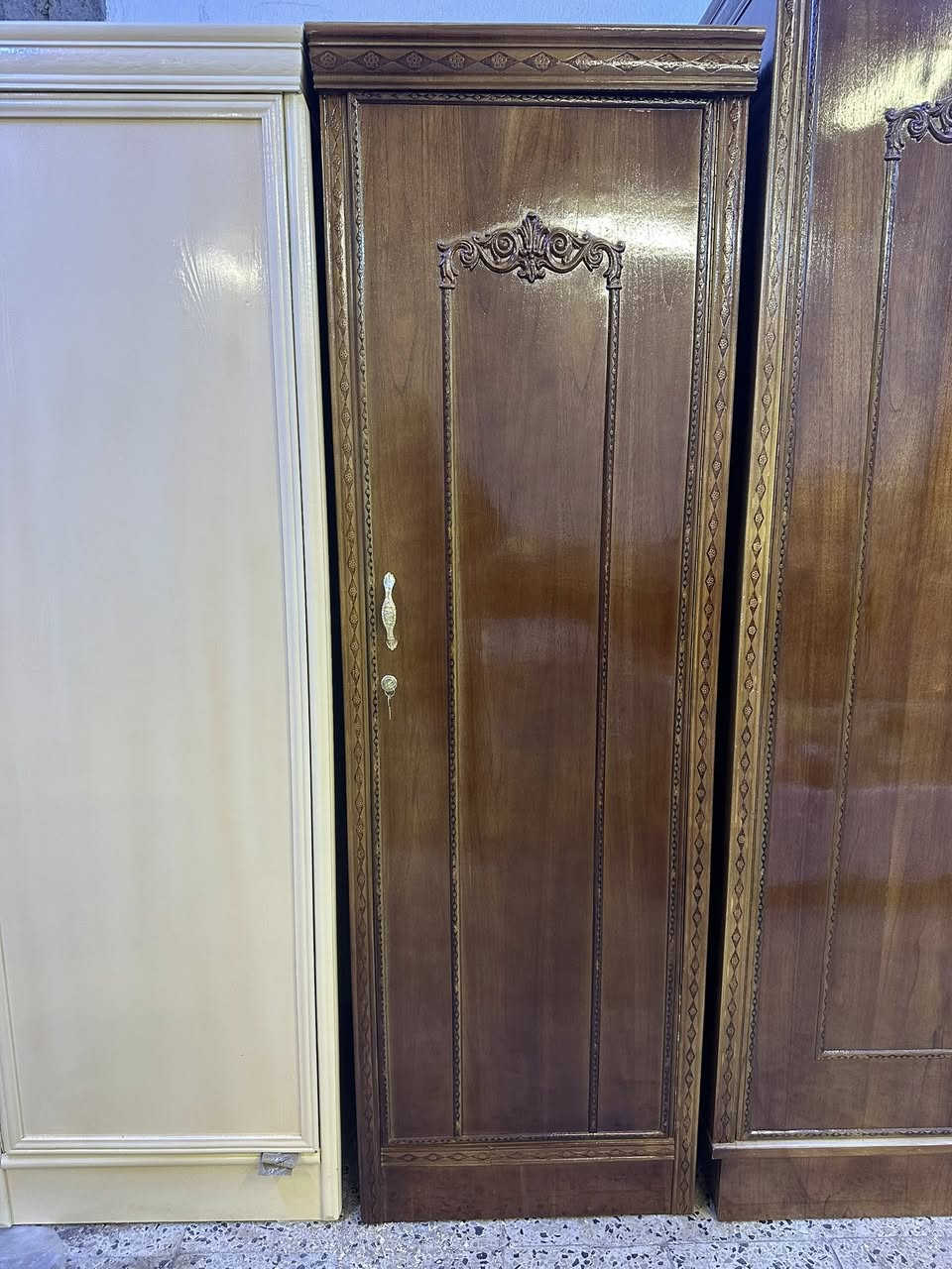 جديد انتاج مجموعة معامل نجارة الريحانه
كناتير فرديه موديلات تركيه بايدي وإنتاج عراقي درجه أولى 
للاستفسار الاتصل او المراسله على الرقم ***********
