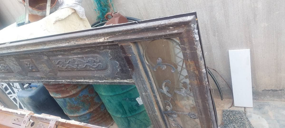 أبواب كلدور عدد ٢ عرض ١١٠ ارتفاع ٢٤٠ سعر الواحد ١٧٥ ألف
***********
