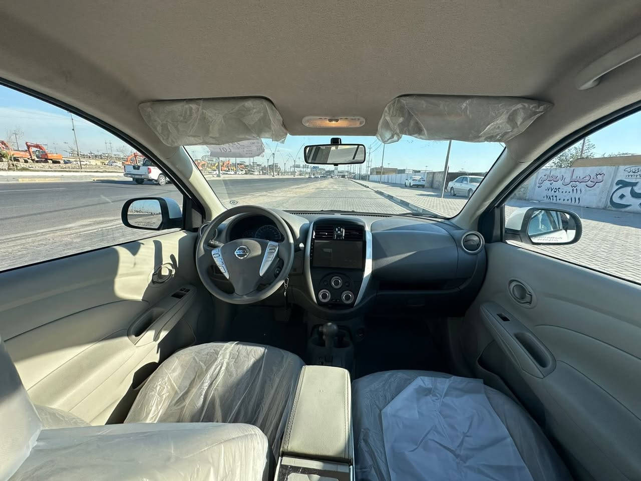 ((نيسان سني هندي مديل 2024  ))
هندي ابو لبليتة زركة 
( رقم أربيل دولي  تحويل وكالة بسم شركة  ) 
🚙(سيارة بيها طخة بل صندوك بسيطة كلش  ))
          باقي مكفول كفالة عامة كلش 
((ماشية .22 .كليو متر سيارة جديدة وجاهزة من كلشي ))
     /سعر 126 $ وبيها مجال /
     ..واحلى من صور .. بهواي 
..العنوان البصرة الجنينة حي الاندلس ..
 ..رقم هاتف 📞  ***********
