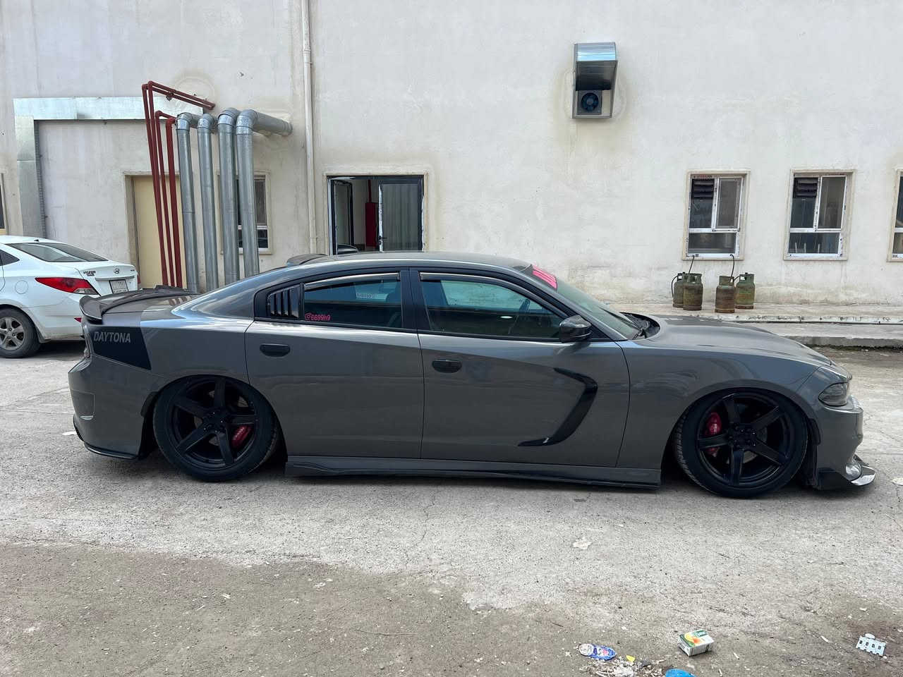 CHarger Daitona 5.700 .2019
جارجر ارتي دايتونا اصل 2019

 لون سمنتي

صبغ قطعتين جاملغ خلفي وباب فقط
صور الحادث بالمنشور

مواصفات السيارة

كشنات جلد وكنتارا مختما دايتونا

كشنات تدفئه وتبريد

كشن خزن ميموري

ستيرن تحكم كهرب

ستيرن شفتات

ستيرن هيتر

شاشه كبيره

دركه rpm

بصمه وبصمه ابواب

السياره فول فول عدا الفتحه

السياره عليها حشوه من امريكا تزويد ب1000دولار

السياره عليها كزوز Ht power جديد

السياره عليها تفريغ كامل للكزوز صوت خرافي

السياره عليها برمجه طلقات برمجه انس الحيالي

ويل كب خسفه قويه

ستدات طلقات

فجوج برمبو اصلي 

تايرات تو سايز الامامي قياس 245

الخلفيات 315

داخل السياره كاربون فايبر

المحرك تغطيس كاربون فايبر

وشم على بطانه البوند

سقف روز احمر

لد متغير الوان 

زرع عدسات عين الشيطان احمر

السياره عليها طخم لحايه بالكامل وسكوبات ومطريات

السياره بأسمي تحويل بنفس اليوم ورقم مميز
***********
***********

السعر 205 ورقه
