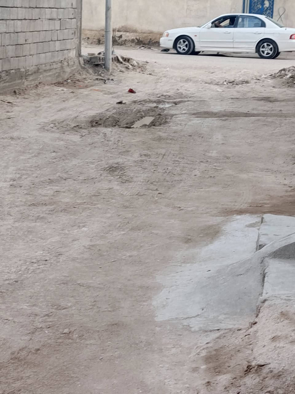 ألسلام عليكم ورحمه الله وبركاته 
اللاستفسار ***********📞

توفر دار سكن للبيع 
موقع راقي 👍
ألمساحه 100 متر مربع
10 × 10
على شارع 8م
ثالث بيت على شارع تبليط
جميع الخدمات متوفره
مدارس قريبه عليك + ماء كهرباء مجاري

بناء حديث شقل درجه أولى
محتويات الدار ⬇️
داونيه
صاله
غرف نوم عدد 2
مطبخ مفتوح على صالة
منور + صحيات داخليه خارجيه 

نوع العقار : طابو ملك صرف زراعي عراقي سند 25 
العنوان : أبي الخصيب العوجه شارع المقيمين 

سعر 60 مليون وبي مجال
اللاستفسار ***********
