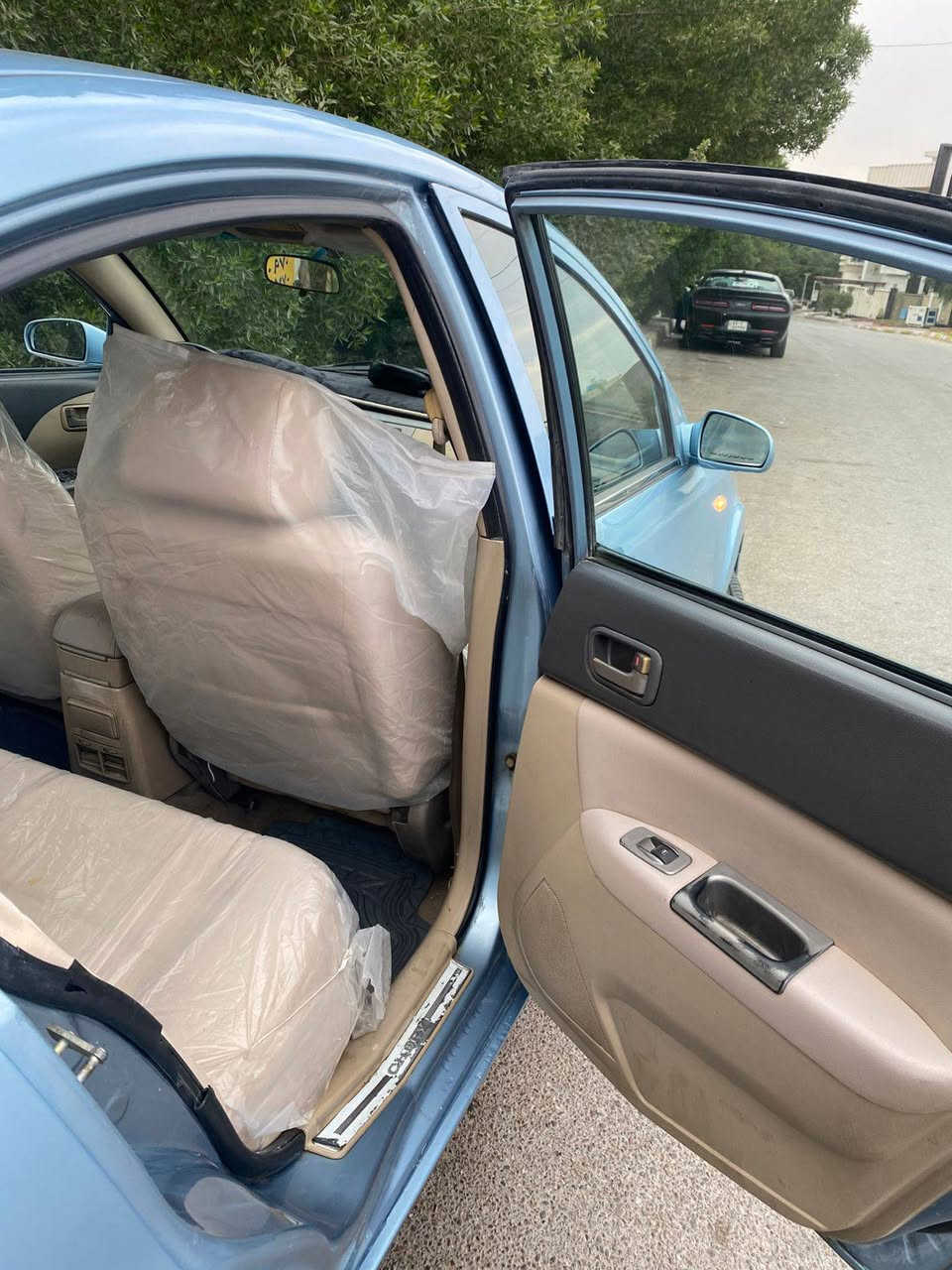 رقم بغداد.  مصبوغه.  عام بسبب الجراد.
كير مكينه تدفىه تبريد سياره جاهزه 
سعرها ٤٩
مكاني بغداد.  شيخ معروف 
او حي الجامعه. ***********
