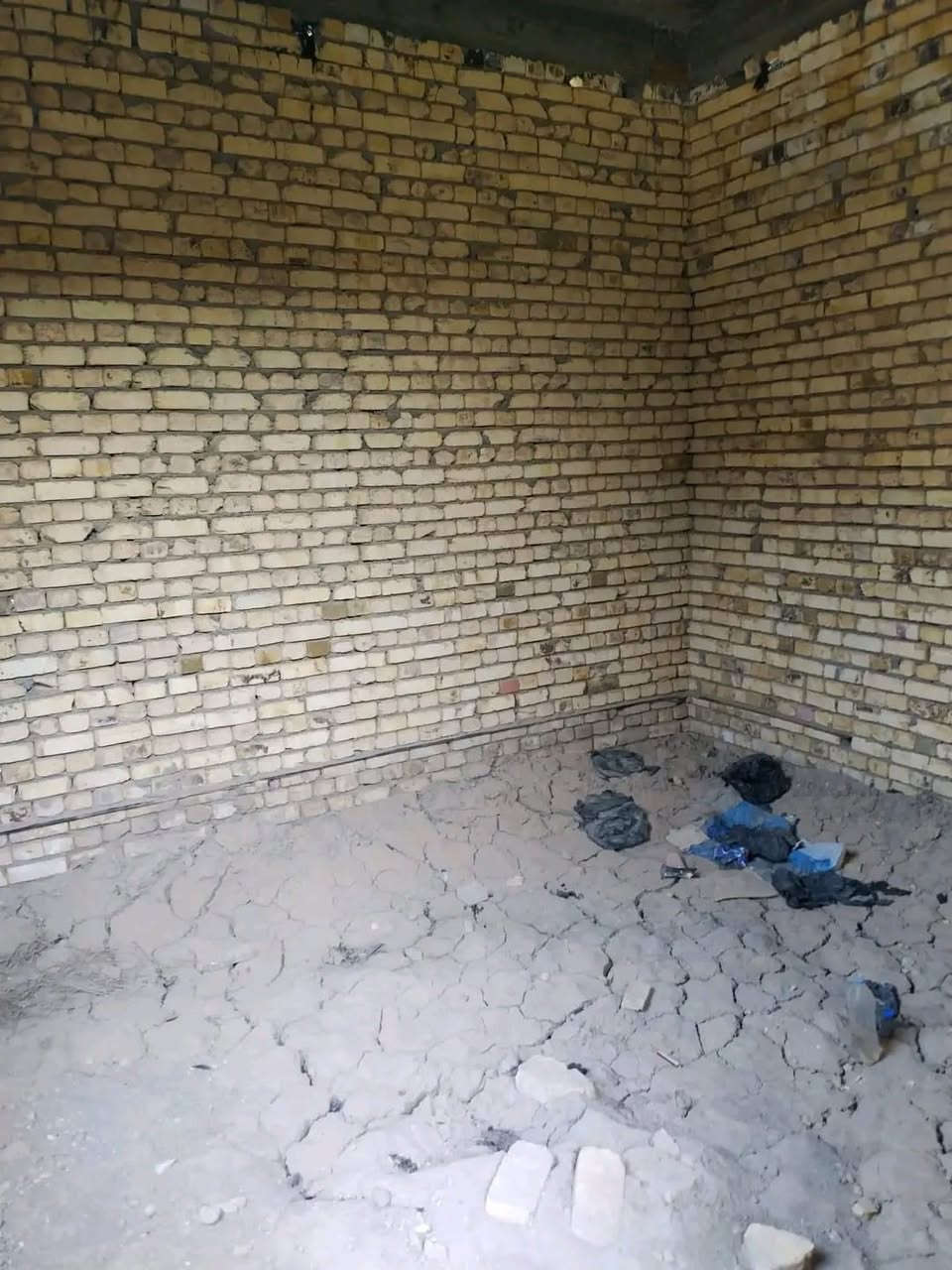 🏠 هيكل للبيع 🏠
هيكل للبيع  الواوية  المساحة ١٢٠ متر الوجه ٦ 
السعر مقدما ما نلف او ندور احنا صريحين
(٥٨ مليون وبيه مجال)
يتكون طابق واحد  غرفه وملحقات يرهم بيع ويرهم مراوس للإستفسار  المراسلة على الخاص  او مراجعة المكتب العنوان الطارمية الشارع الرئيسي تقاطع شارع التدبير عمارة ابو صخر مكتب الرياض للعقار او  المراسلة على الوتساب  على 
*********** وتساب 
*********** وتساب
