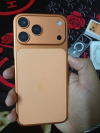 اخوان ايفون 17برو ماكس كوبي اماراتي  ذاكره 1تيرا استخدام يوم واحد  مرا...