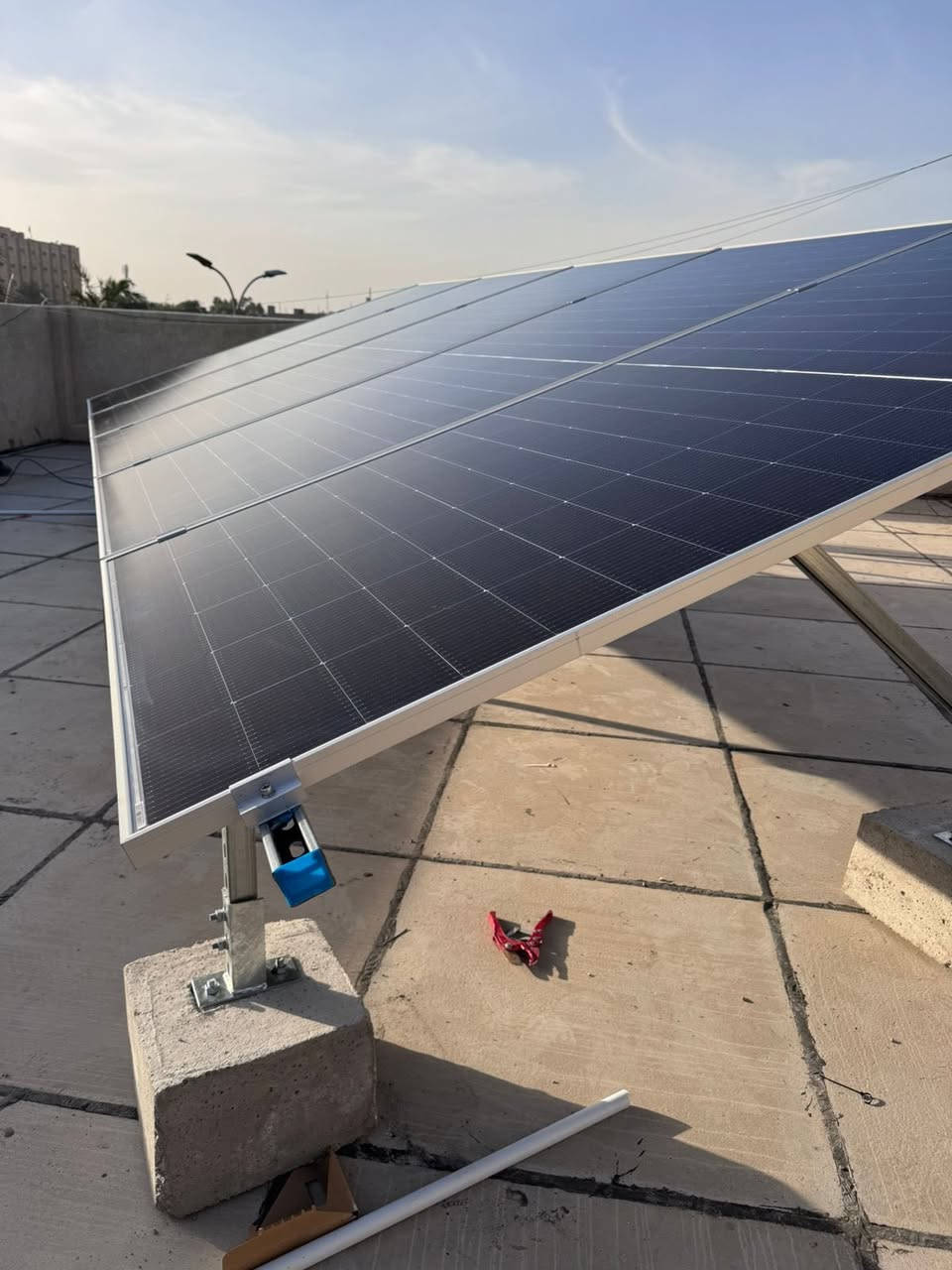 � تريد شغل مرتب ومضمون؟
إنفيرتر قوي 🔌
بطارية تخزن عدل 🔋
هيكل متين يتحمّل السنين ☀️

تعال لـ مكتب الطاقة المستدامة
وخذ منظومة 15 أمبير جاهزة تريحك من التعب ⚡

🔹 وكيل شيشن تكنولوجي
🔹 وكيل هواوي
🔹 وكيل لونجي

📍 كوت – الخاچية – شارع 40
📞 *********** | ***********

شغل أصول… ونتيجة تفتخر بي
