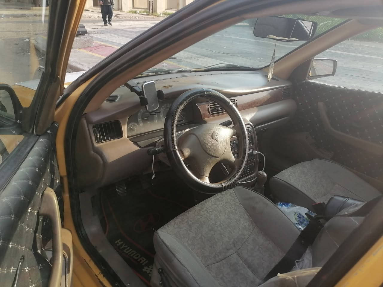 السلام عليكم سمند موديل ١٢ رقم الجديد مسيان مكاني بغداد مكينه وكيرشرط الفحص حداديه الماميه جديده تبريد شغال السعر ٢٧ وبيه مجال قليل رقمي ***********
