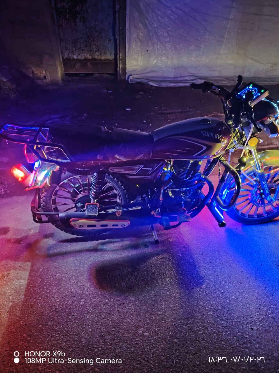 السلام عليكم دراجه موديل ٢٥ للبيع
موصله ٩٥٠لاتصال على الرقم ***********
