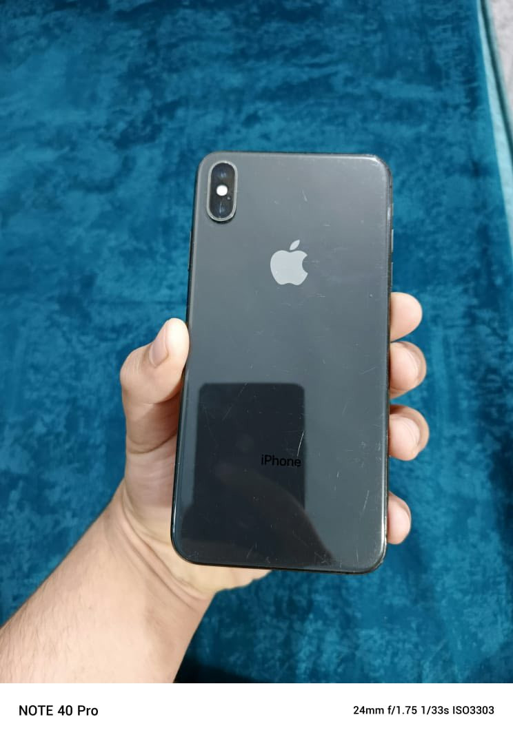 ايفون اكس ماكس ذاكره 256 جديد التلفون بطاريه 80  مبدل شاشه وكاله 145
***********
