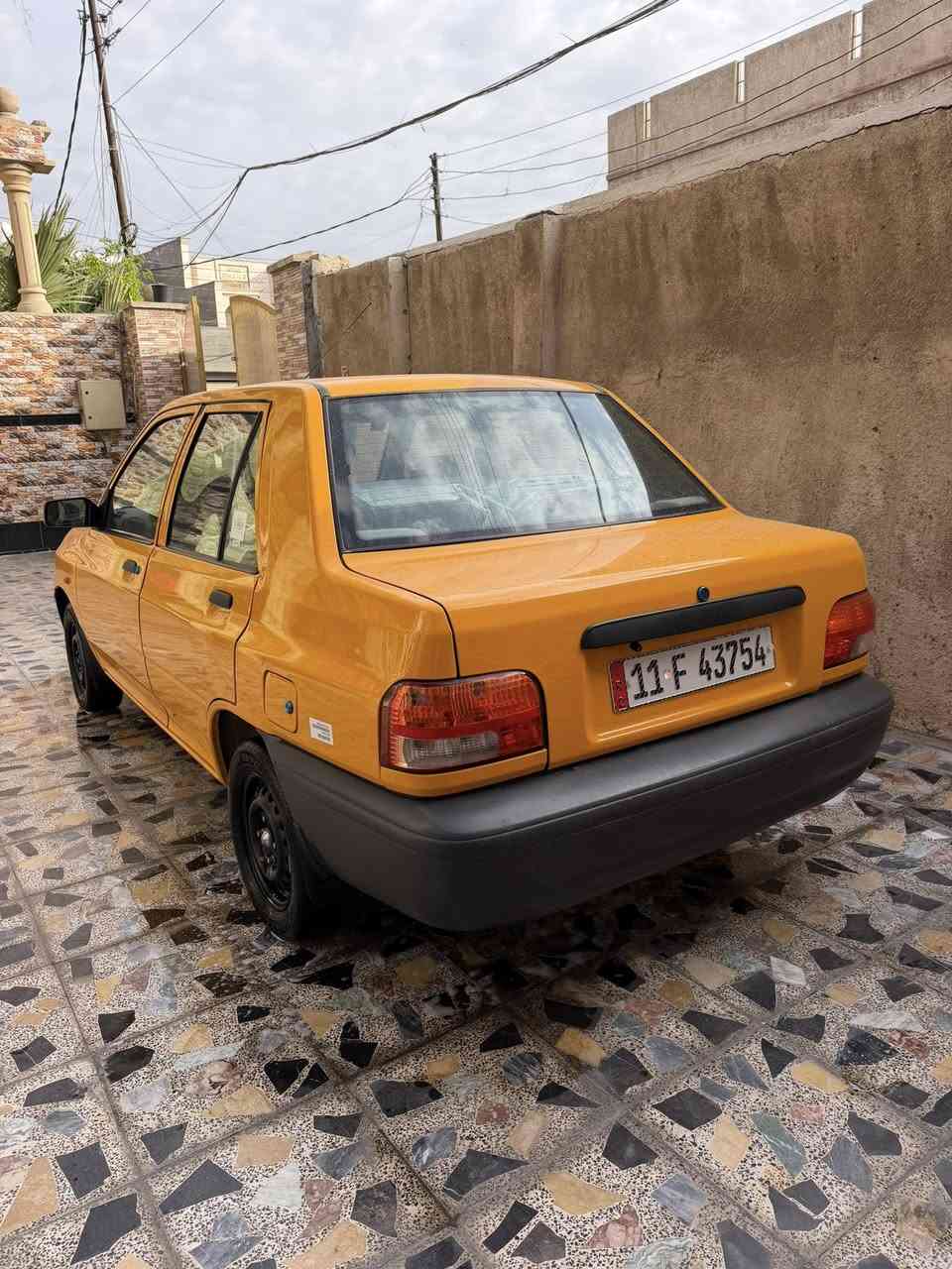 ‏سلام عليكم سايبة موديل 24 سيارة كفالة العامة من كلشي حتى من رصعه ماشية 22 الف سيارة على وضع الشركة مصفره هيئة غرامات تحويل ثاني يوم سعرها 71 بيها مجال كلش بسيط وهذا رقمي ***********
